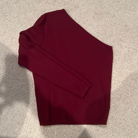 One Shoulder Maroon Sweater - Picture 1 of 2
